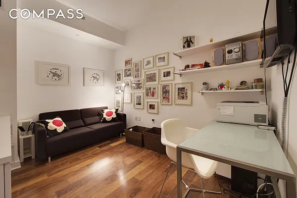 Rented by Compass | media 29