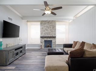 17421 Encino Cir, Huntington Beach, CA 92647