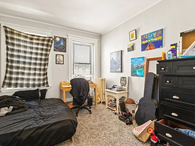 28 Glenville Ave #8 — Photo 3