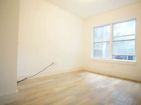 2nd image of 830 Saint Johns Pl #1B