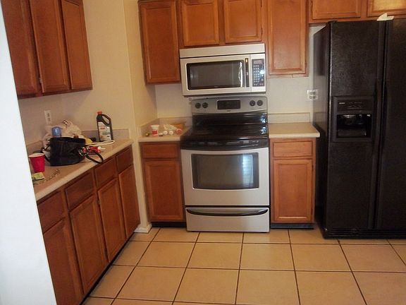 Eat in kitchen. Has ceiling fan. 