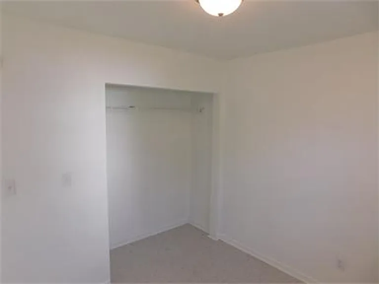 101 Bailey Mdws — Photo 9