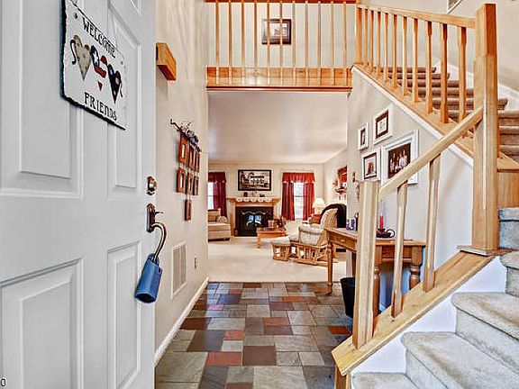 4th image of 153 Harrow Dr