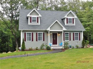 253 William Henry Rd, Scituate, RI 02857