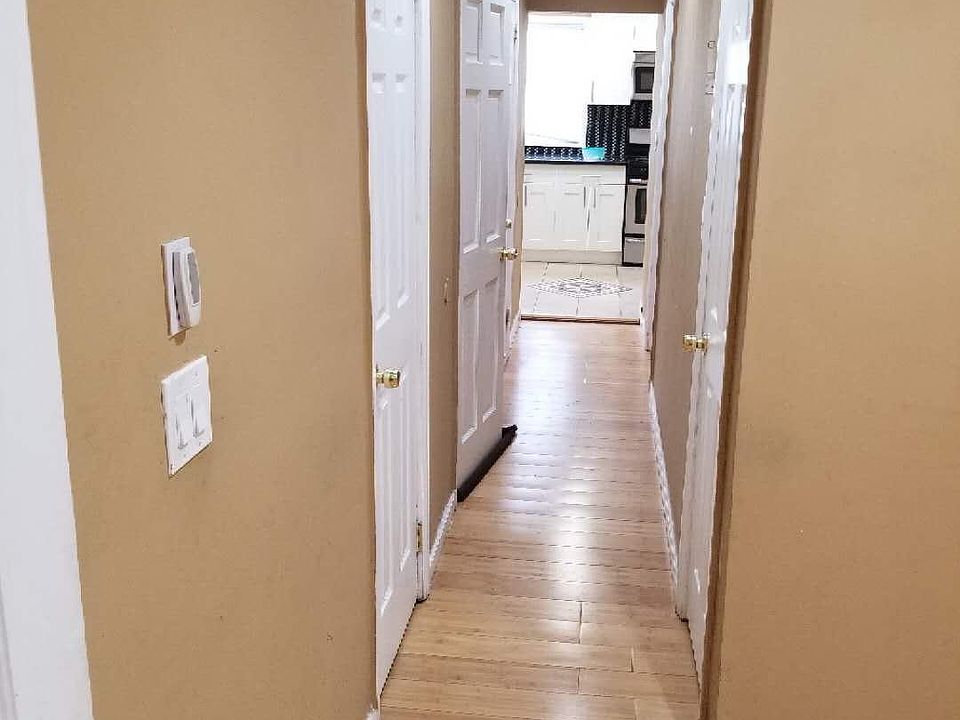 1st image of 11235 207th St