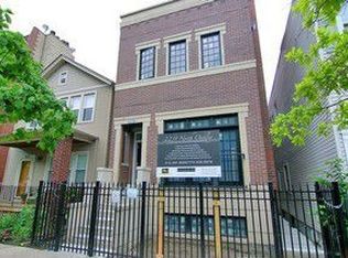 2231 N Oakley Ave, Chicago, IL 60647