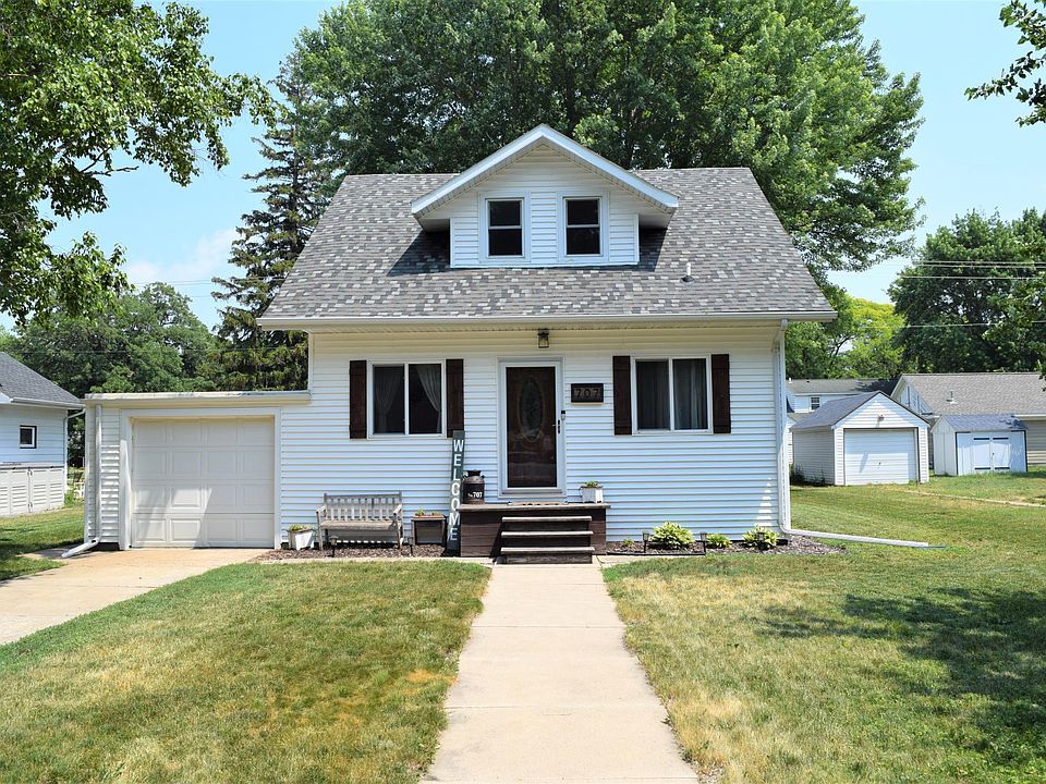 1st image of 707 N Carver St
