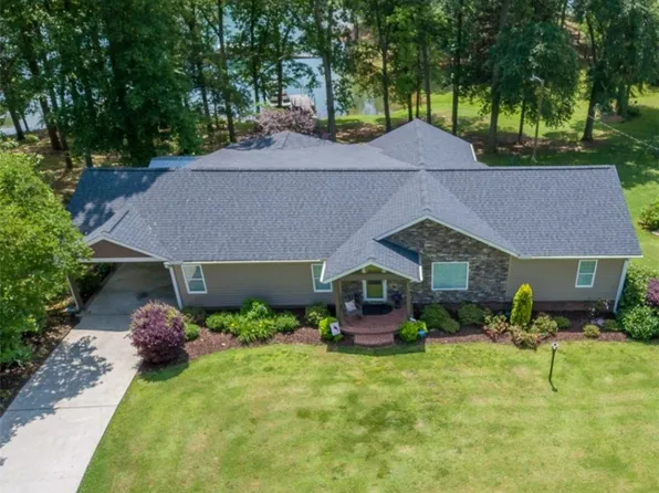 119 Crosby Dr, Fair Play, SC 29643