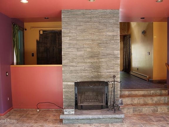 4th image of 130 Brookview Dr