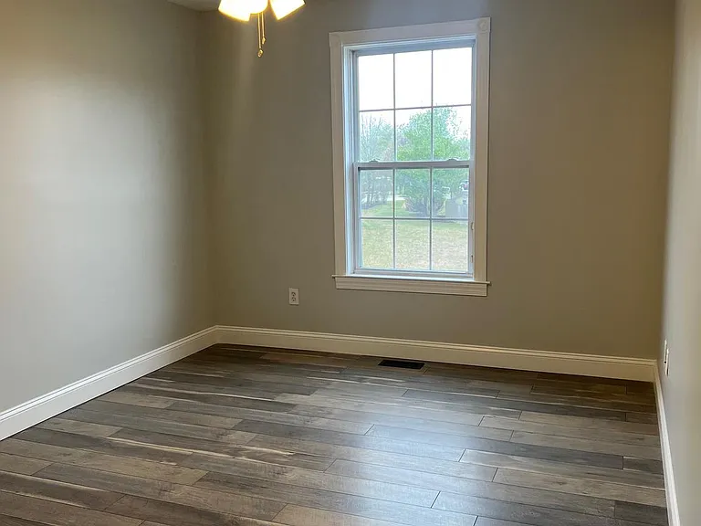 122 Wilson Ln — Photo 10