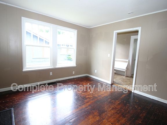 4th image of 8211 Rugby Ave