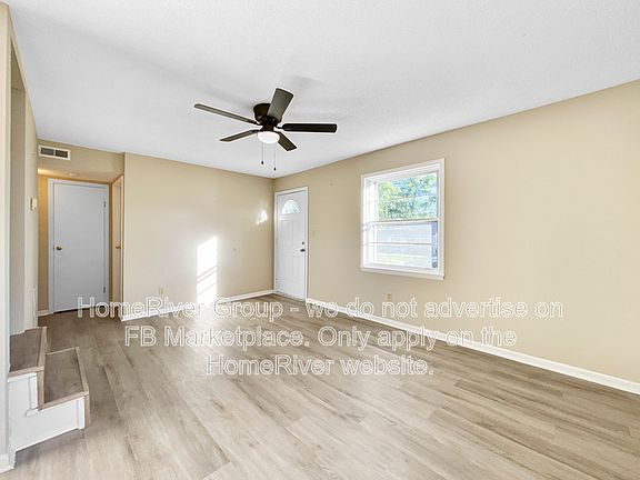 3rd image of 4742 Woodend Ave