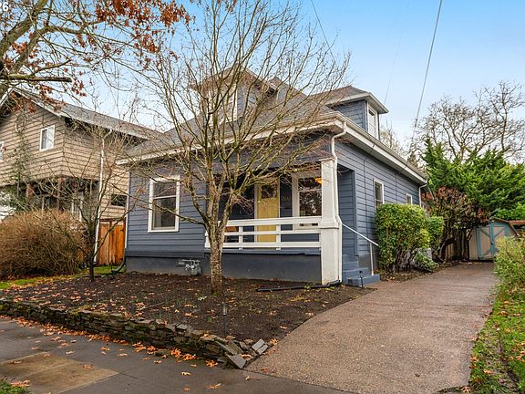 2nd image of 1800 SE 42nd Ave