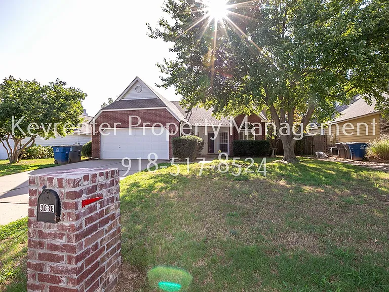 9638 S 90th East Ave — Photo 1