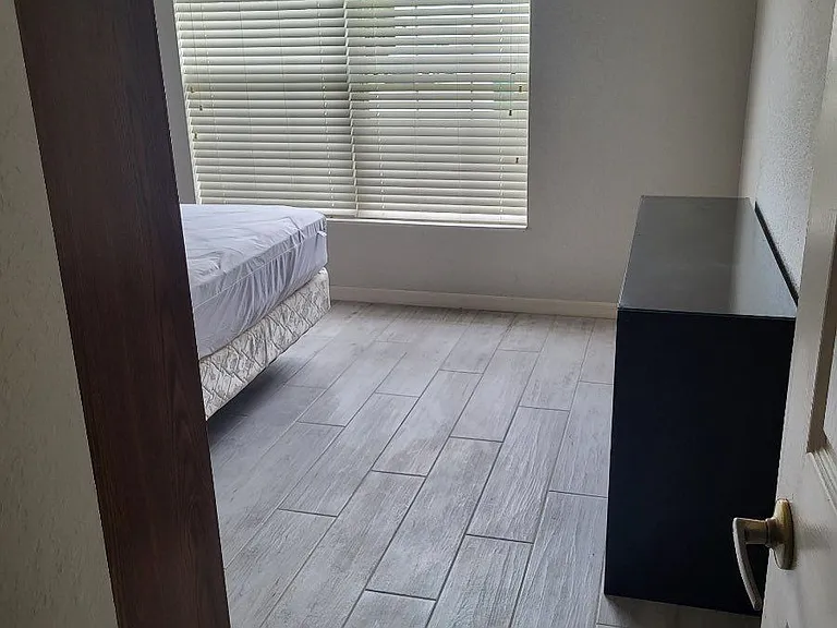 4858 Chastain Dr — Photo 19