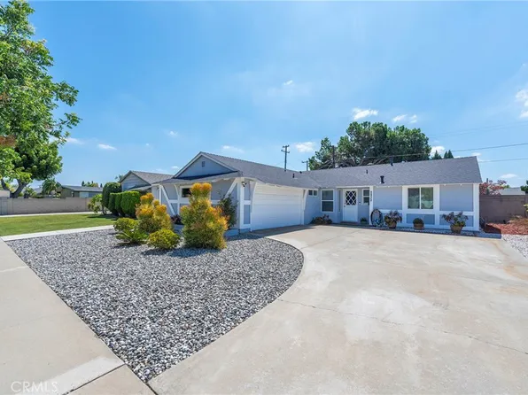 2932 W Academy Ave, Anaheim, CA 92804