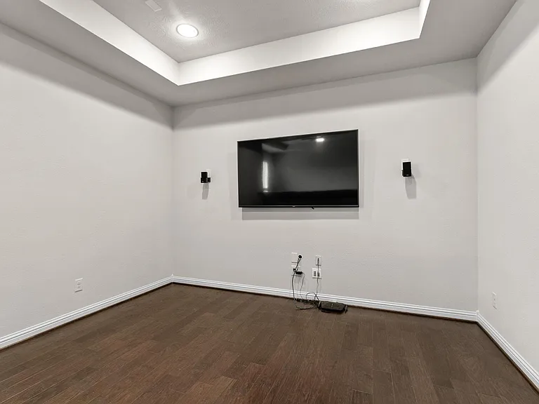 18900 N Bee Cave Springs Cir — Photo 28