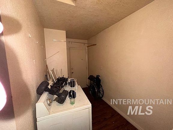 4th image of 706 & 708 S Boise Ave