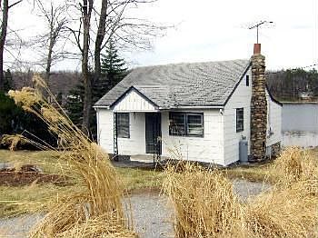 1st image of 13 Lake St