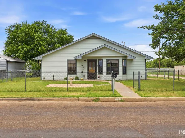 57 W 34th St, San Angelo, TX 76903