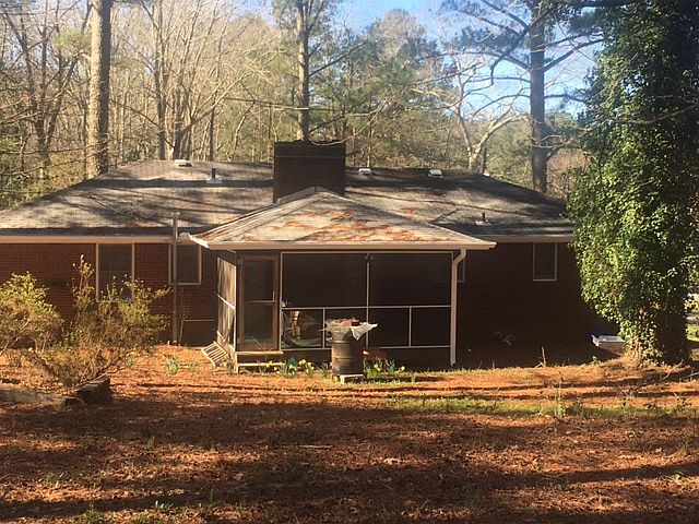 2nd image of 514 Fayetteville Rd