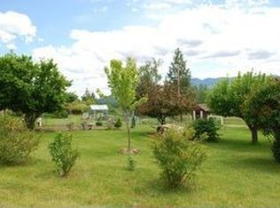 16 Dawson Rd, Moyie Springs, ID 83845