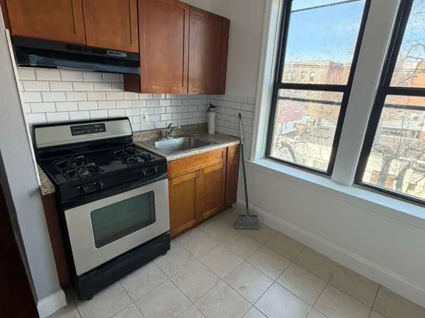 702 Chancellor Avenue LLC - 304, 702 Chancellor Ave, Irvington, NJ 07111