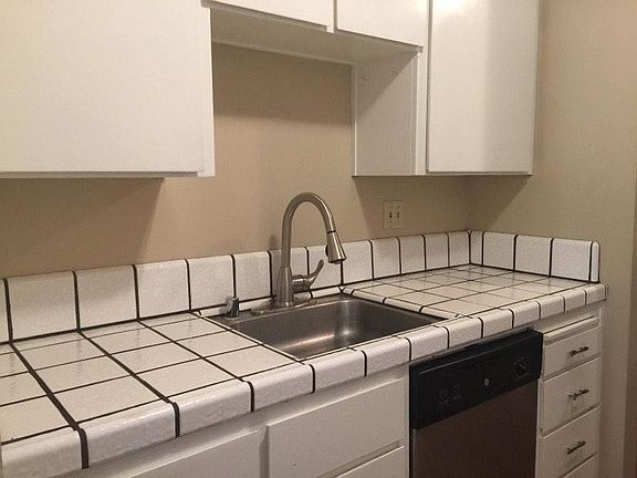 4th image of 114 Salice Way