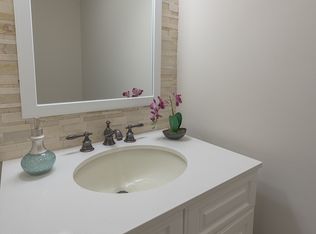 9122 Fisteris Ct, Springfield, VA 22152