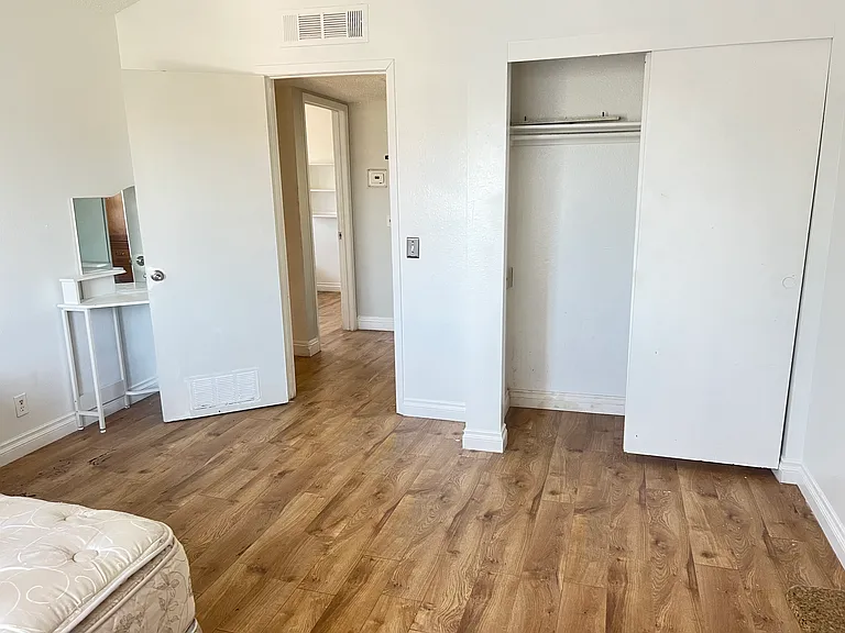 4519 Buena Vista Dr — Photo 20