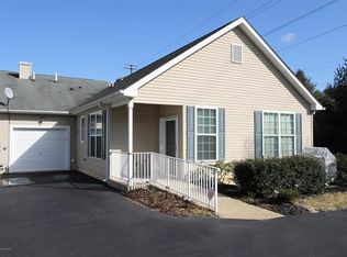 9 Country Walk Blvd, Whiting, NJ 08759