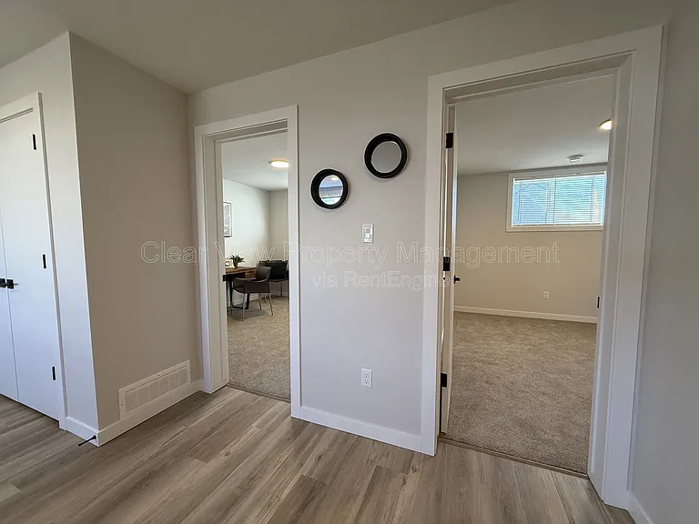 916 40th Ave N #B2 — Photo 11