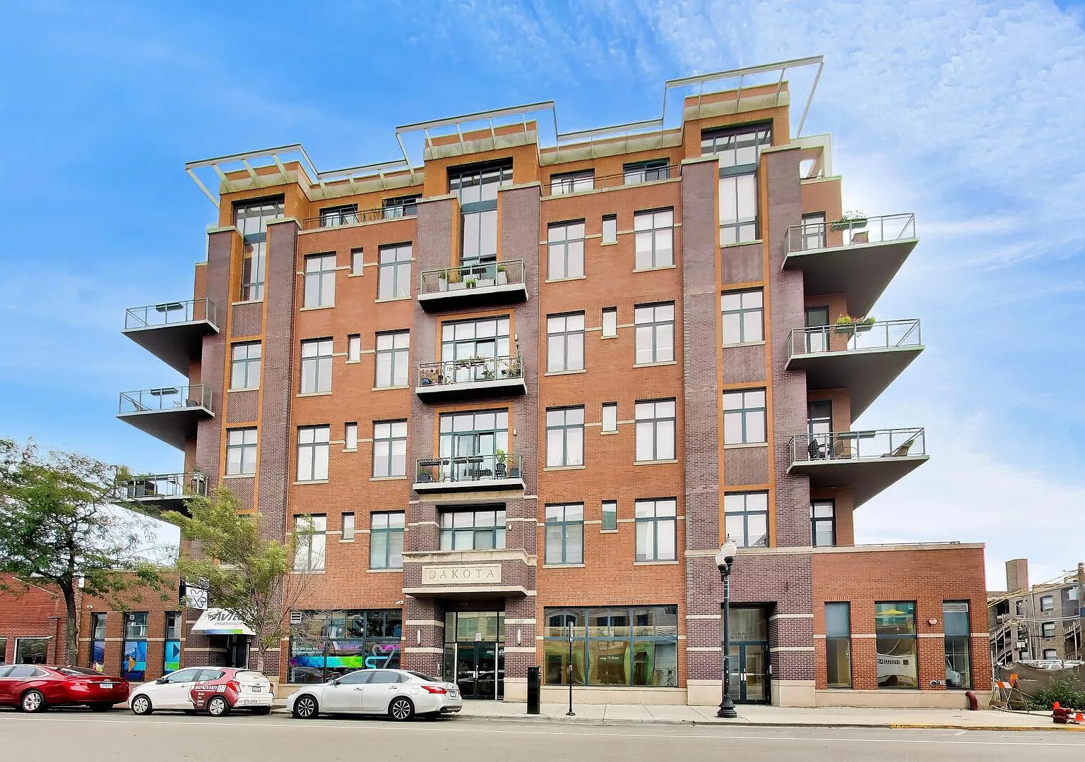 2 bed, 1300 sqft, $4,000 — Photo 1