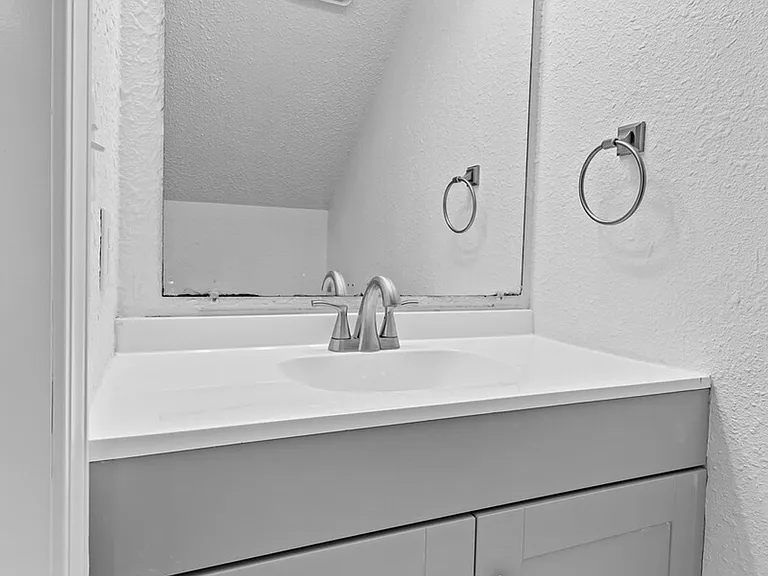 Greenleaf Townhomes — Photo 9
