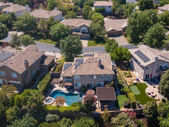 2nd image of 6009 Ladero Way