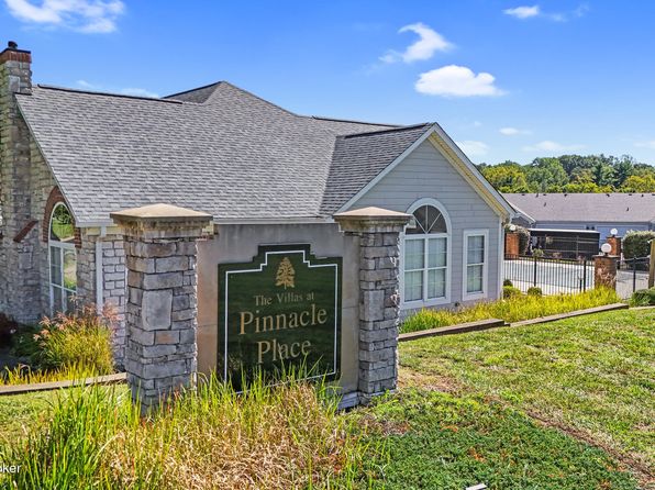4403 Pinnacle View Pl, Louisville, KY 40272