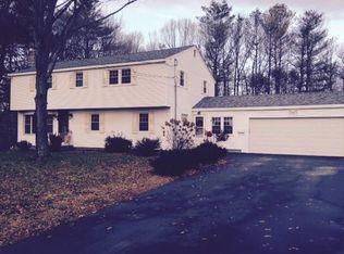 11 Follett St, North Smithfield, RI 02896