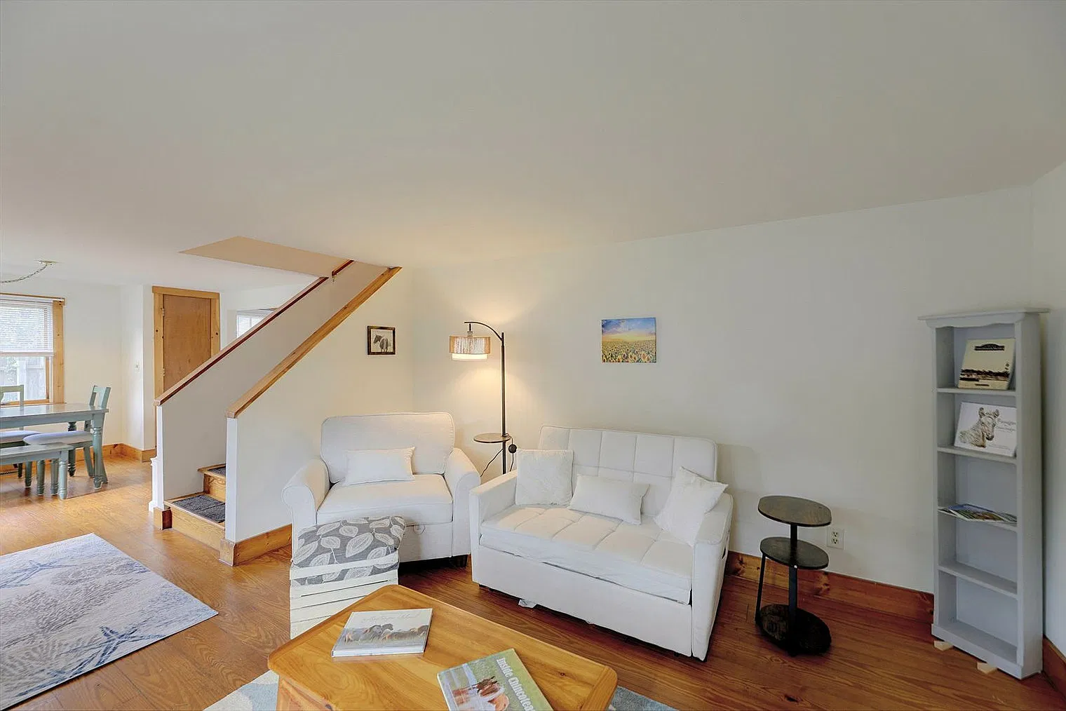 3 bed, 2.0 bath, 1399 sqft, $2,731 — Photo 3
