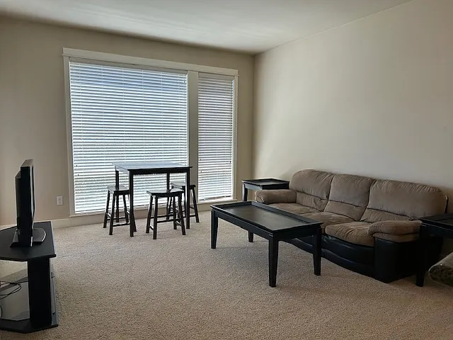 400 Washington Ave #210 — Photo 6