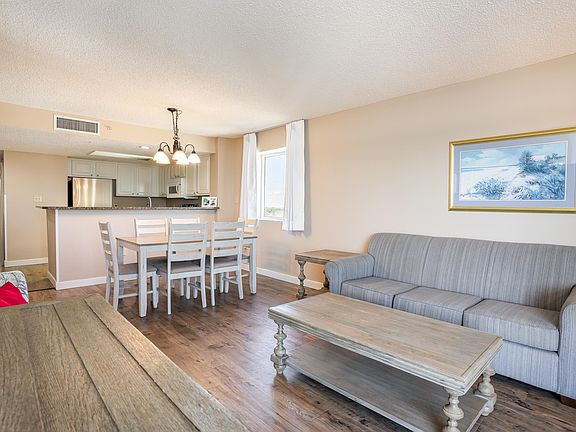 5th image of 205 74th Ave. N #1401