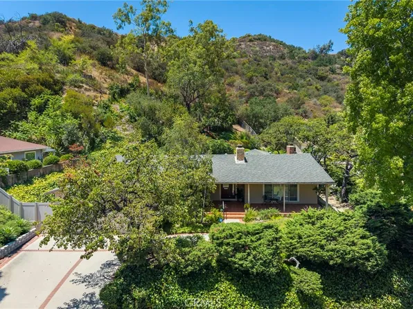 1509 Belleau Rd, Glendale, CA 91206