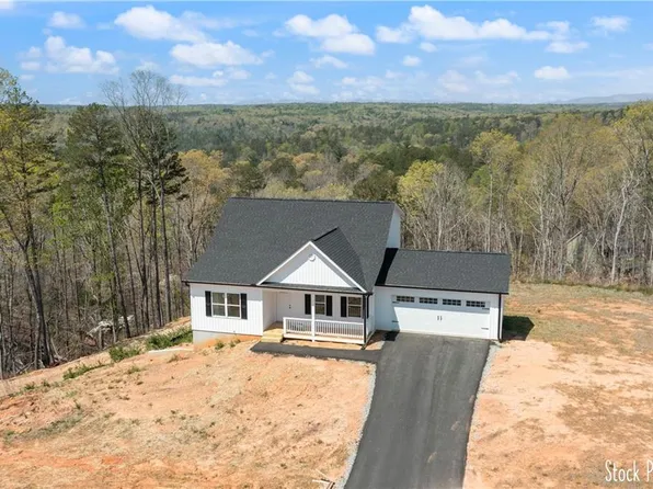 350 Grand Oak Ln, Dahlonega, GA 30533