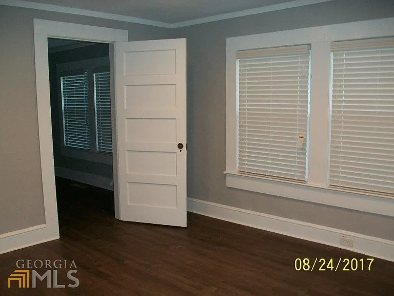 204 Georgia Ave #B — Photo 12