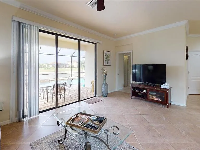 12659 Richezza Dr — Photo 4