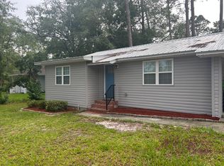 1305 Tupelo Dr, Waycross, GA 31501