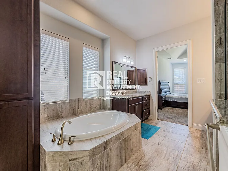 7757 Cooke Dr — Photo 34