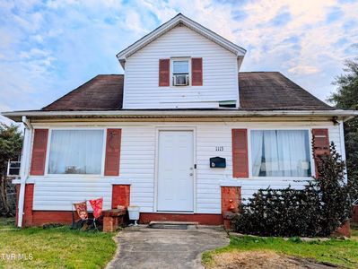 1113 E Center St, Kingsport, TN, 37660