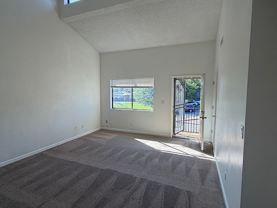 1st image of 1199 Brinkby Ave #J