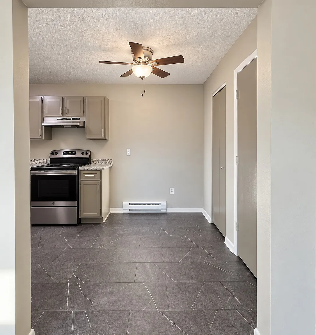 2 bed, 725 sqft, $1,450 — Photo 3