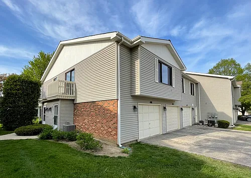 476 Harrison Ct Photo 1